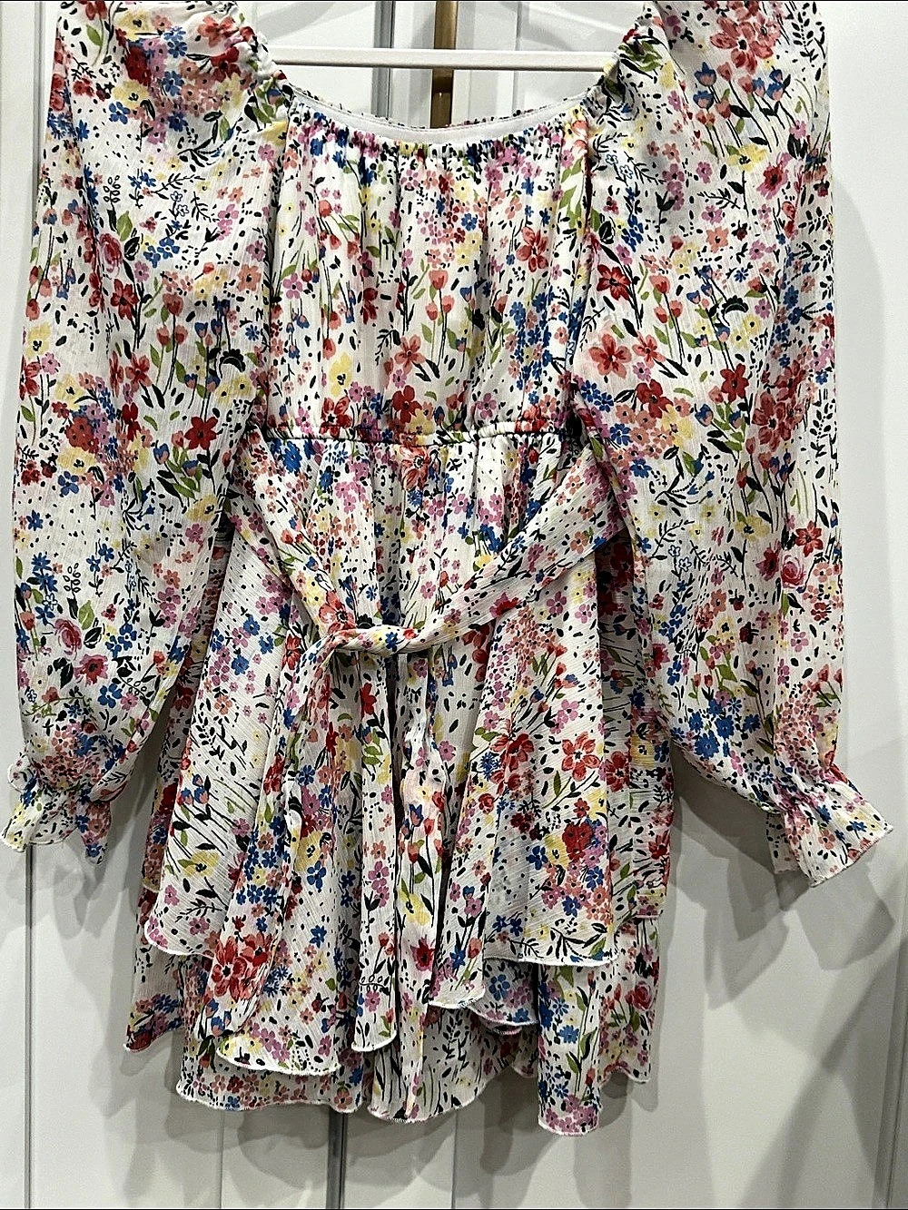 Allison + Kelly Floral Long Sleeve Romper Girls Size 14 Like New